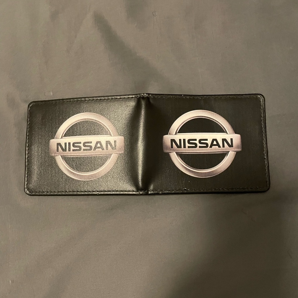 NISSAN USA Car Leather 2-Fold Wallet Sporty Vehicle Accessories